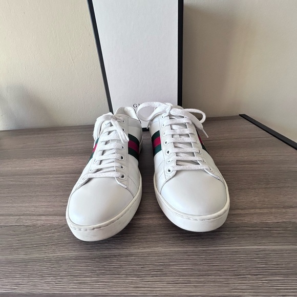 🔥GUCCI Ace Sneaker with Bee Size 39 / US 9 - Picture 11 of 17